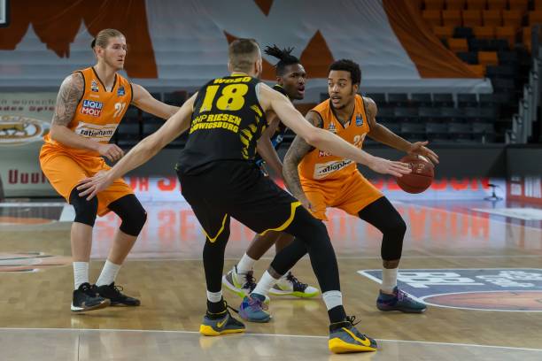 更是战术沟 更是战术沟