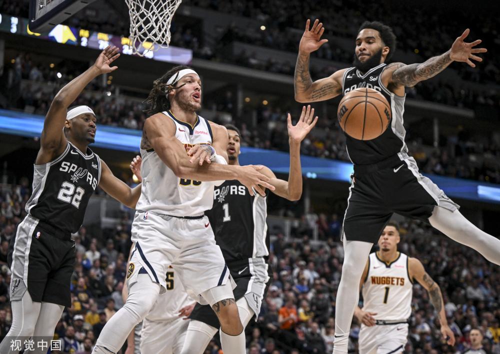 守人盯人模 守人盯人模