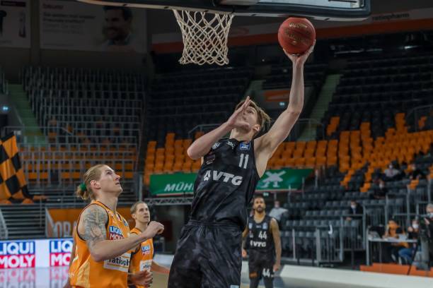 日赛程的亮 日赛程的亮